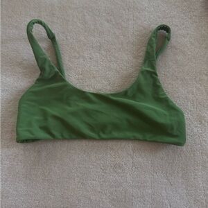 Benoa South Bikini Top in Ti Ti